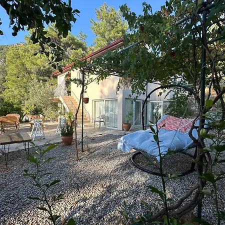 Tulya Сasa de vacaciones